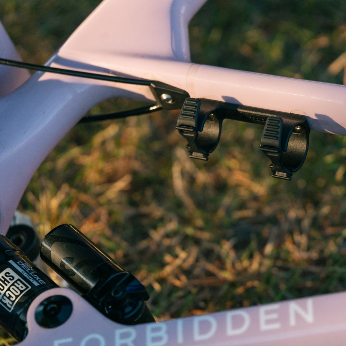 Wolf Tooth EnCase Pump Inline Mount