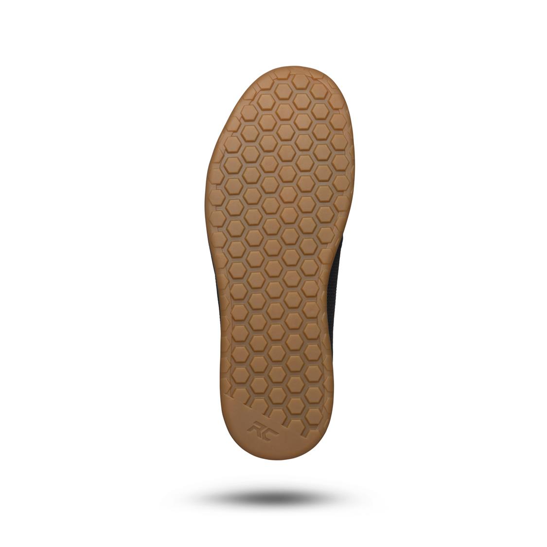 Accomplice Black Flat