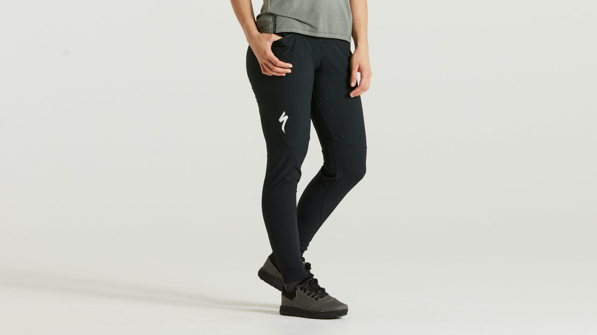 Trail Logo Pants