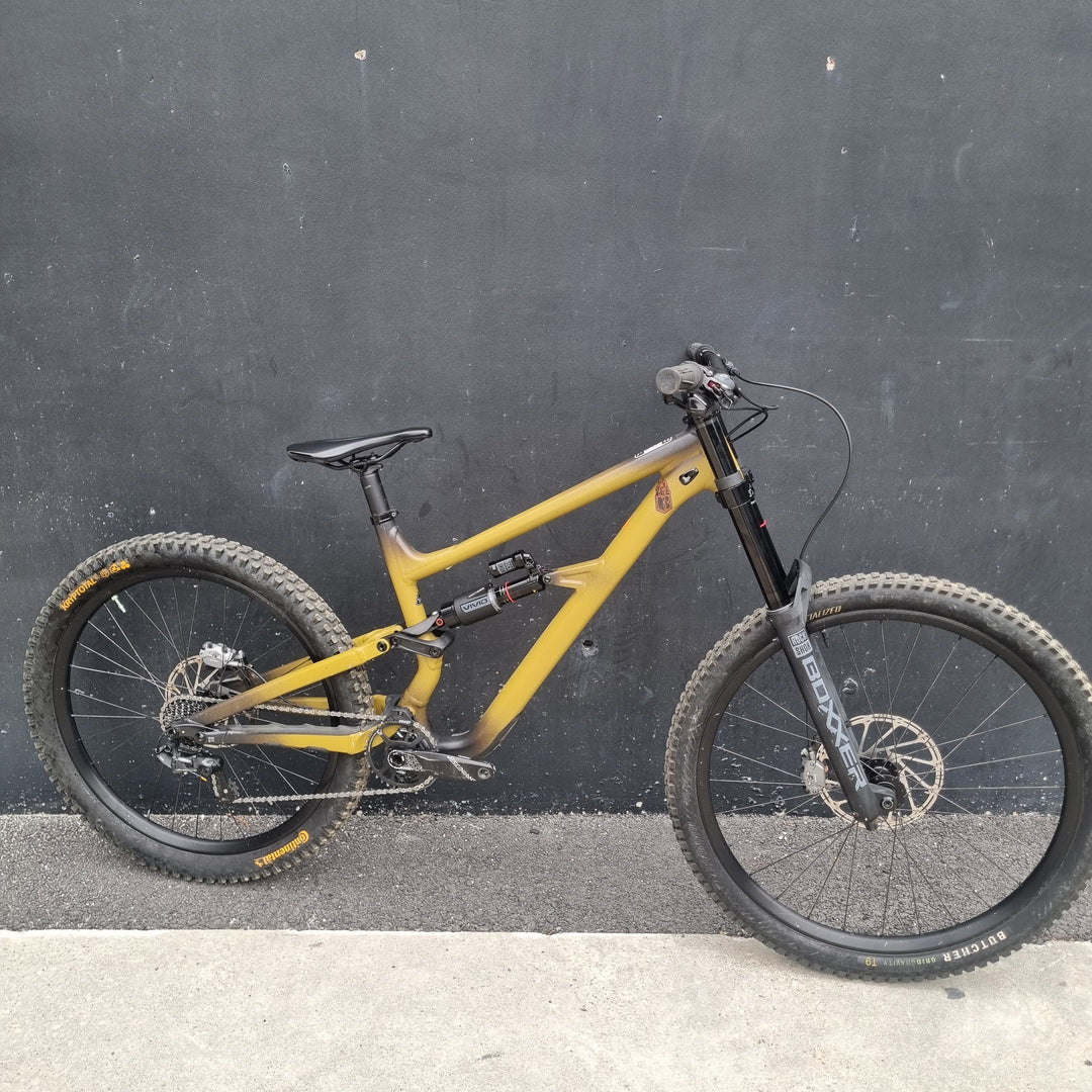 Ex Demo Status DH S4