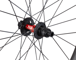 Roval Traverse HD 240 6B