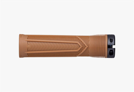 chester_grips_tan_rotation_2_pdp
