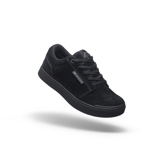 Vice Youth Black MY25-26 (3)