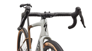 Crux 5 Expert - SRAM Force XPLR 2027