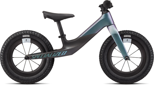 Hotwalk Carbon 2022