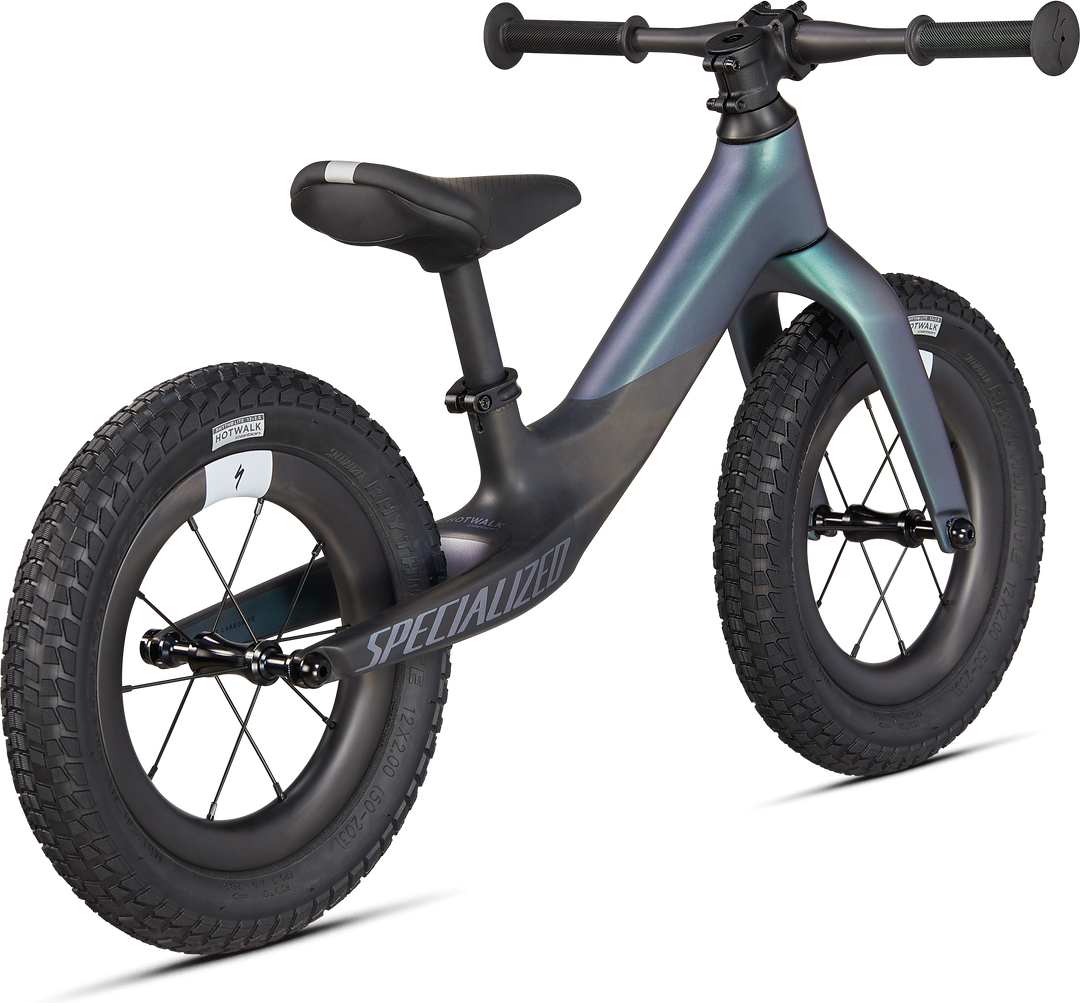 Hotwalk Carbon 2022