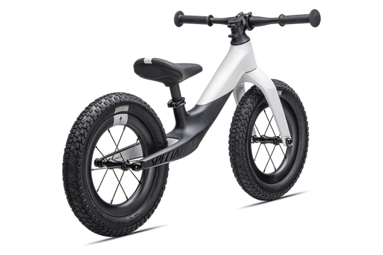 Hotwalk Carbon 2023